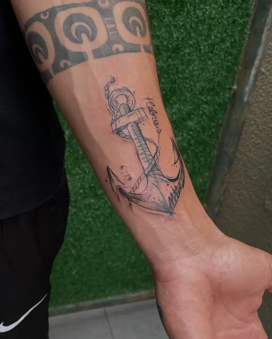 Tatuagem Âncora, o primeiro trabalho, de Lucas Nanquim