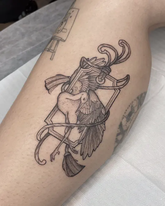 Tatuagem Composição autoral, de Nathália Velasco