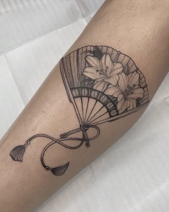 Tatuagem Leque, de Nathália Velasco