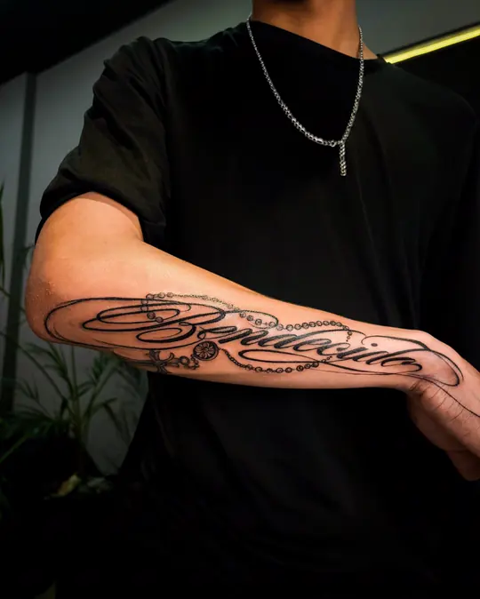 Tatuagem Chrome Hearts, de Richard Fileni