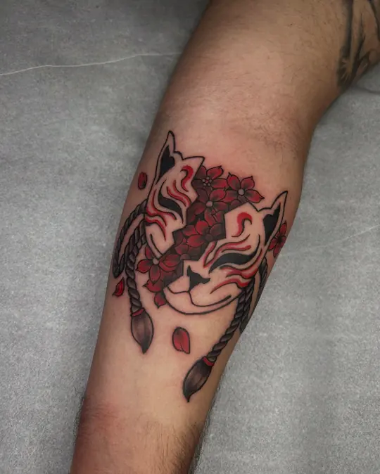 Tatuagem Máscara kitsune, de Yogi